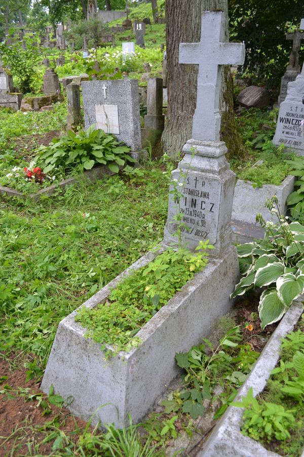 Tombstone of Stanislawa Wincz, Ross Cemetery in Vilnius, as of 2013.