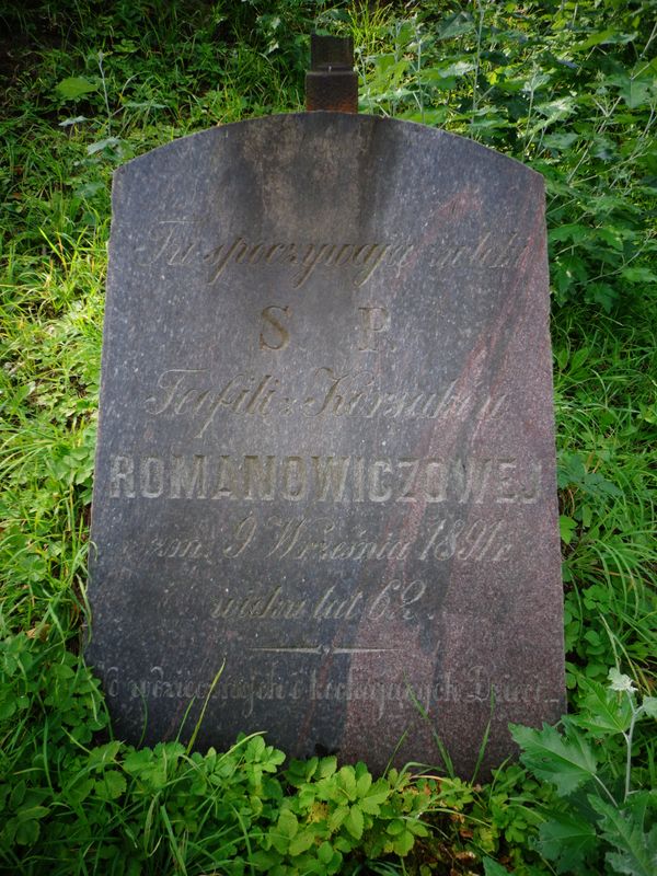 Tombstone of Teofila Romanowicz, Ross cemetery in Vilnius, as of 2013.
