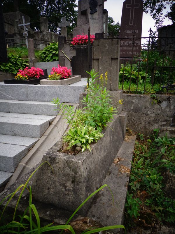 Tombstone of Maria Sawicka, Na Rossie cemetery in Vilnius, as of 2013