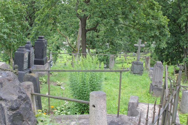Kwatera z nagrobkiem Feliksa Bortkiewicza, cmentarz Na Rossie w Wilnie, stan z 2014 r.