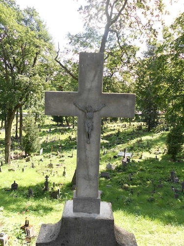 Fragment grobowca Edmunda i Jadwigi Rodziewiczów, cmentarz Na Rossie w Wilnie, stan z 2013 r.