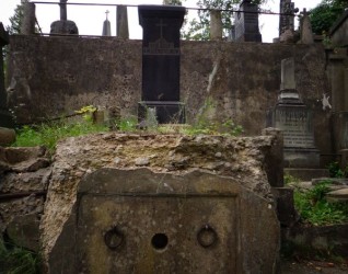 Grobowiec rodziny Kirszensteinów, cmentarz na Rossie w Wilnie, stan z 2013 r.