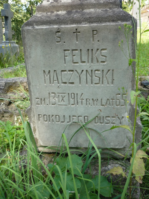Fragment nagrobka Feliksa Mączyńskiego, cmentarz na Rossie, stan z 2013 roku