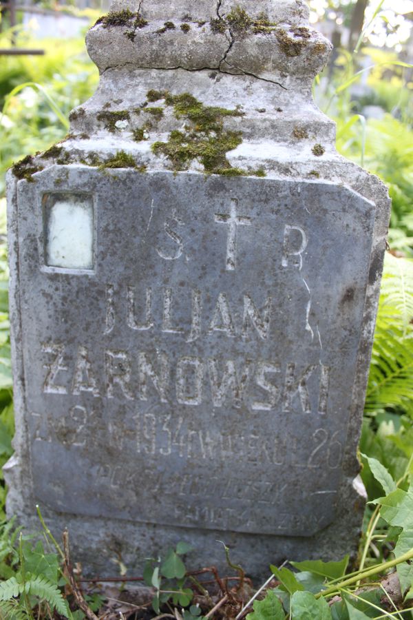 Nagrobek Juliana Żarnowskiego,  z cmentarza na Rossie w Wilnie, stan z 2013 roku