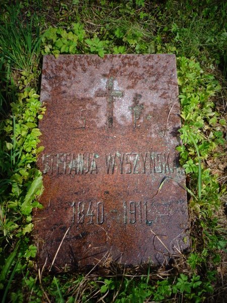 Tombstone of Stefania Wyszyńska, Na Rossie cemetery in Vilnius, as of 2013