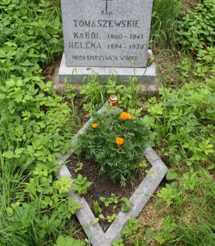 Nagrobek Heleny i Karola Tomaszewskich, cmentarz na Rossie, stan z 2013 roku