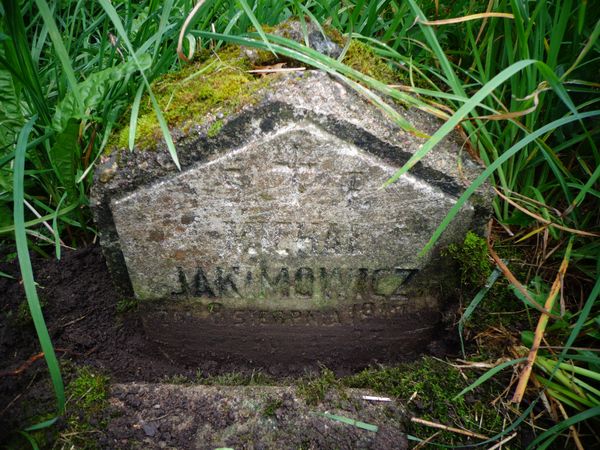 inskrypcja z nagrobka Michała Jakimowicza, cmentarz Na Rossie w Wilnie, stan z 2013 roku