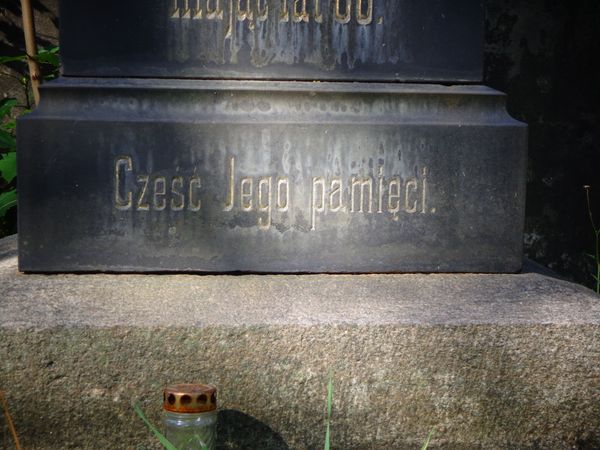 Inskrypcja z grobowca Franciszka Tamulewicza, cmentarz Na Rossie w Wilnie, stan z 2013 roku