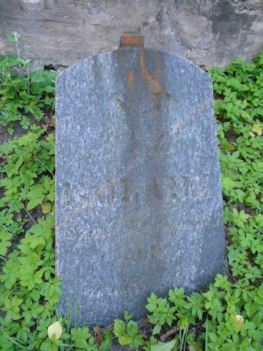 Nagrobek Piotra Bołądź, cmentarz Na Rossie w Wilnie, stan z 2013 r.