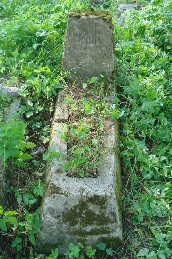Nagrobek Jadwigi Dody, cmentarz na Rossie, stan z 2013 roku