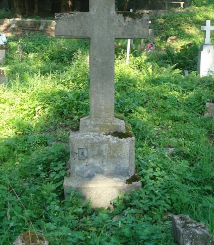 Nagrobek Jerzego i Juliana Reuttów, cmentarz na Rossie, stan z 2013 roku