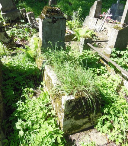 Nagrobek Heleny Kluk, cmentarz na Rossie w Wilnie, stan z 2013 r.