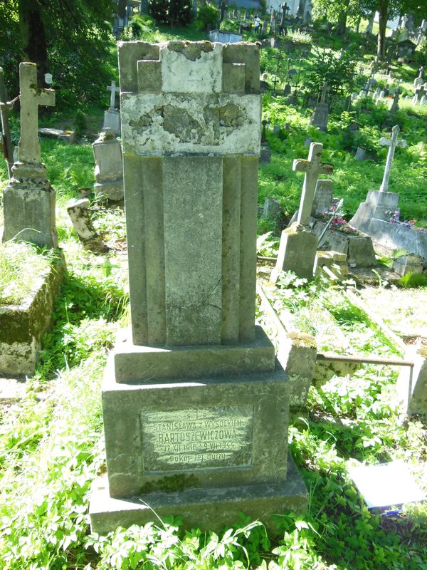 Tombstone of Stanislawa Bartosiewicz, Ross Cemetery in Vilnius, as of 2013.