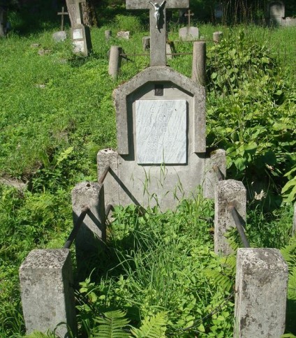 Nagrobek Stanisławy Cynk, cmentarz na Rossie, stan z 2013 roku