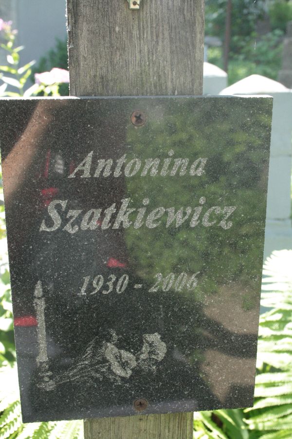 Fragment of the tombstone of Antonina Szatkiewicz, Na Rossie cemetery in Vilnius, as of 2013.