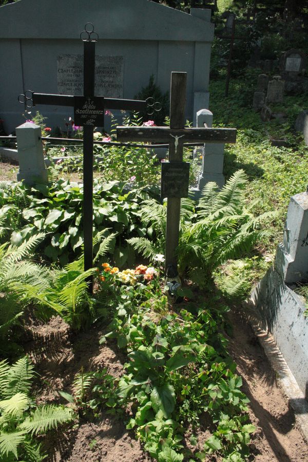 Tombstone of Antonina Szatkiewicz, Na Rossie cemetery in Vilnius, as of 2013.