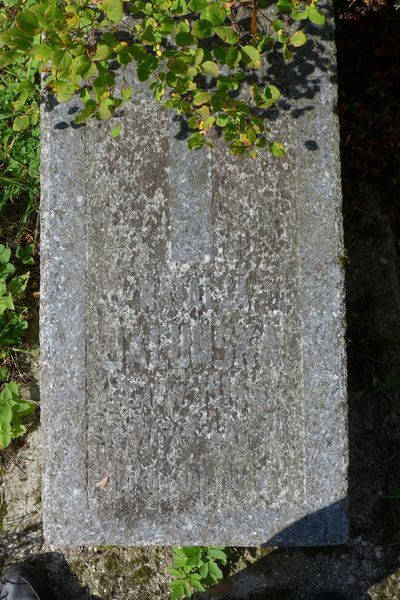 Tombstone of Natalia Jacunska, Na Rossie cemetery in Vilnius, state 2013