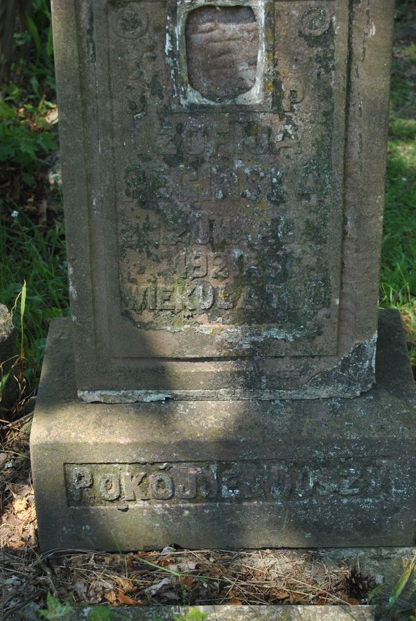 Tombstone of Zofia Rêgiñska, Na Rossie cemetery in Vilnius, as of 2013
