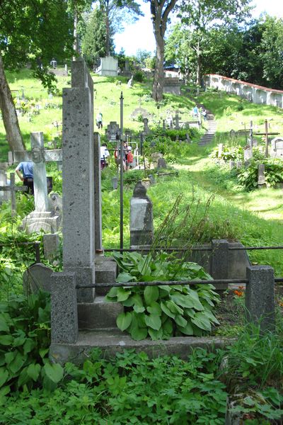 Tombstone of the Masiulanic family, Na Rossa cemetery in Vilnius, as of 2013.