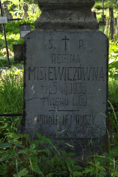 Fragment of Regina Misiewicz's tomb, Na Rossie cemetery in Vilnius, as of 2013.