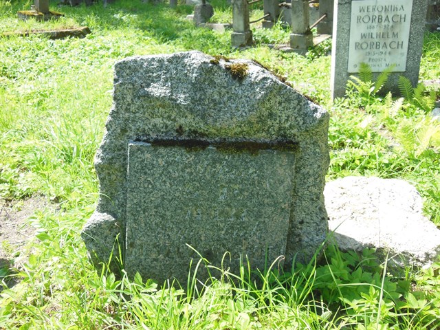 Tombstone of Julia Leszczynska, Ross cemetery, state of 2014