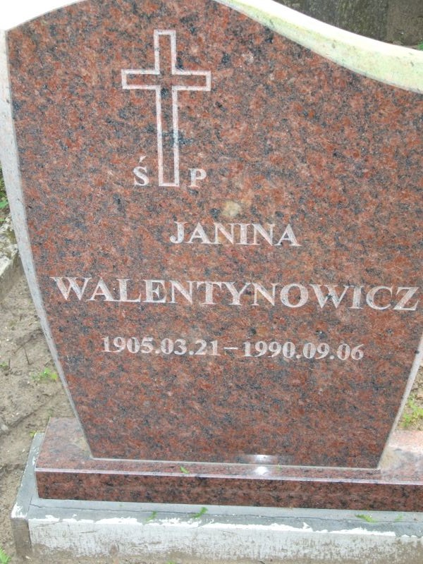 Fragment of Janina Walentynowicz's gravestone, Na Rossie cemetery in Vilnius, as of 2013.
