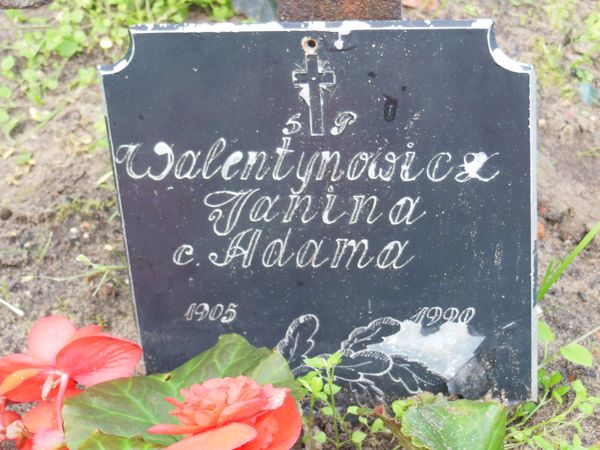 Tombstone of Janina Walentynowicz, Ross Cemetery in Vilnius, as of 2013.