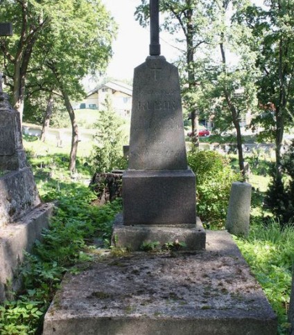 Nagrobek Franciszka Kubika z cmentarza na Rossie w Wilnie, stan z 2013 r.