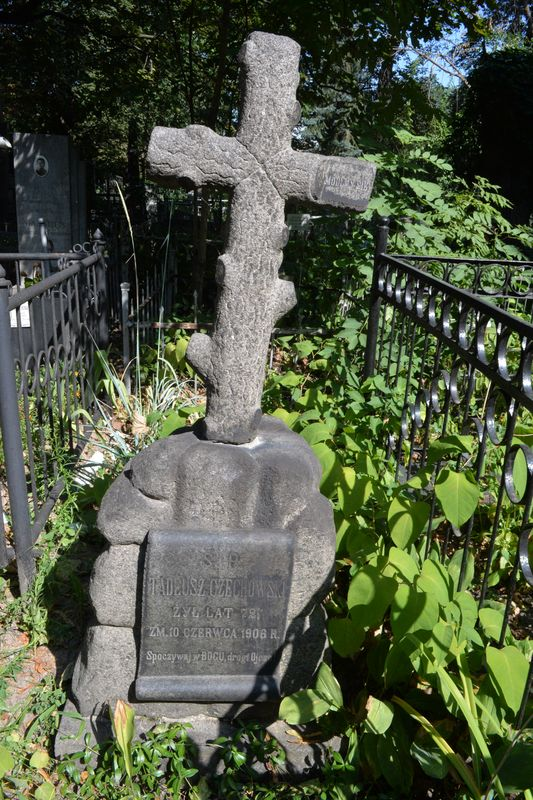 Tombstone of Tadeusz Czechowski