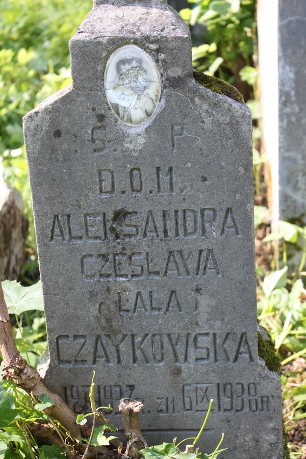 Fragment of the tombstone of Aleksandra Czajkowska, from the Ross cemetery in Vilnius, as of 2013