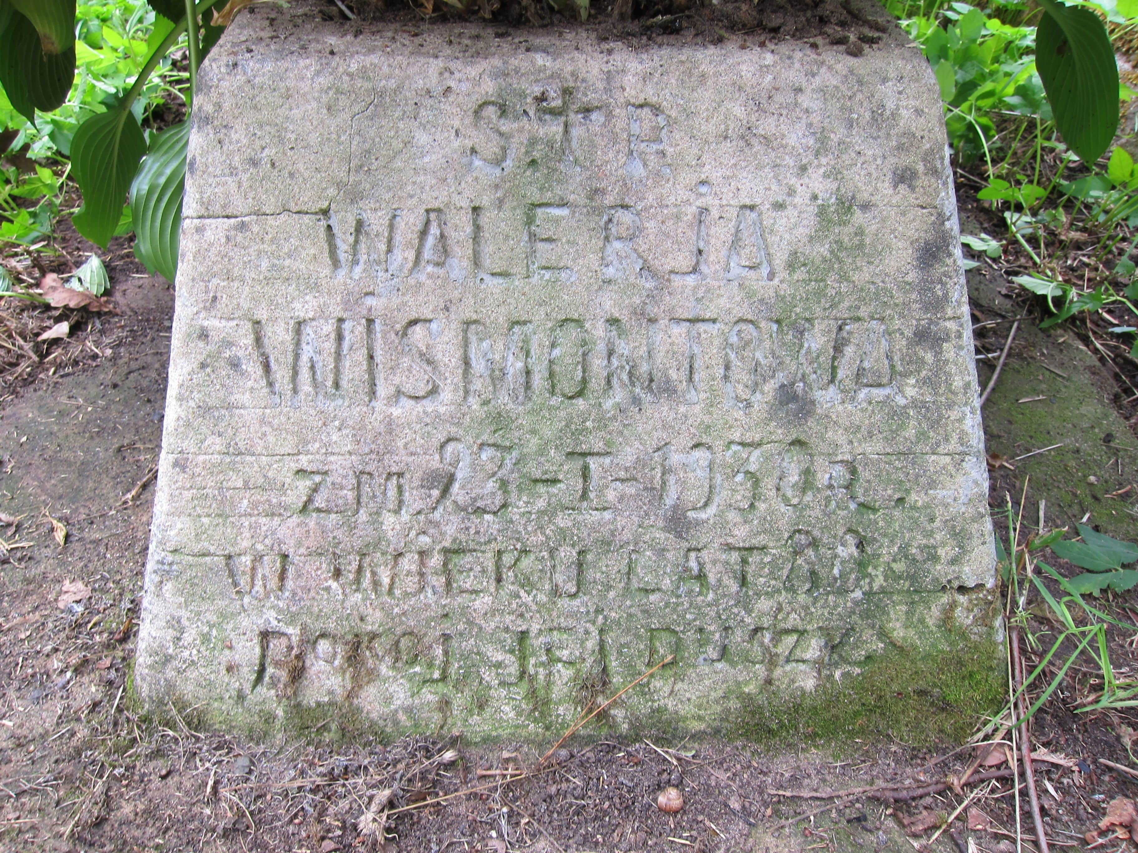 Fragment nagrobka Walerii Wismont, cmentarz na Rossie w Wilnie, stan z 2013
