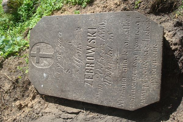 Tombstone of Alfons Żebrowski, Na Rossie cemetery in Vilnius, as of 2013