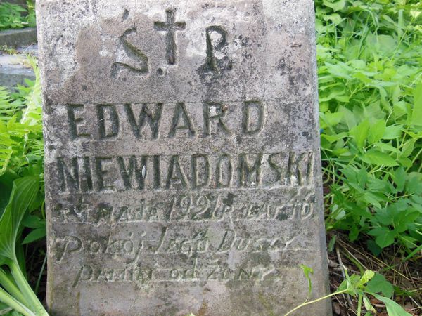 Fragment of the tombstone of Edward Niewiadomski, Na Rossie cemetery in Vilnius, as of 2013.