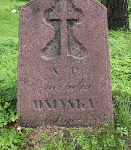 Nagrobek Kornelii Osińskiej, cmentarz na Rossie w Wilnie, stan z 2013 r.