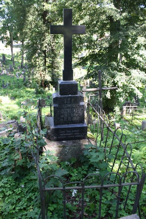 Tombstone of Kazimierz Olendzki from the Ross Cemetery in Vilnius, as of 2013.