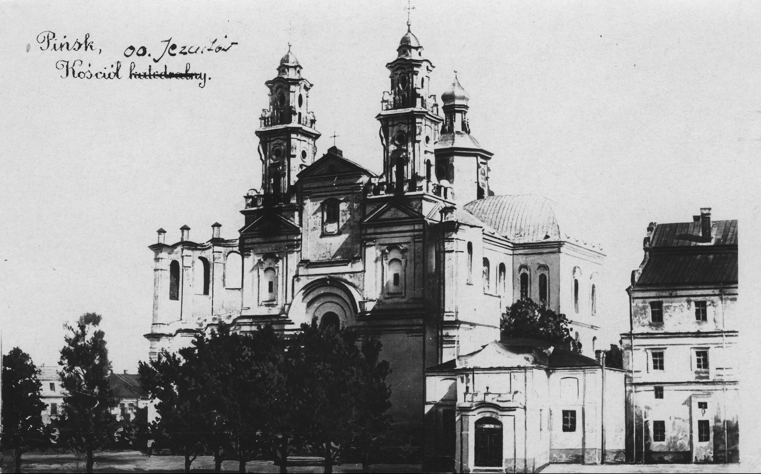 Photo montrant Cathedral (post-Franciscan) Church of the Assumption of the Blessed Virgin Mary in Pinsk