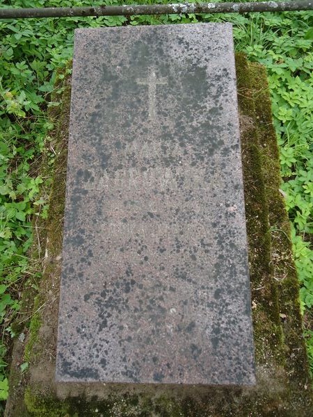 Tombstone of Maria and Mania Dąbrowski, Na Rossie cemetery in Vilnius, as of 2013