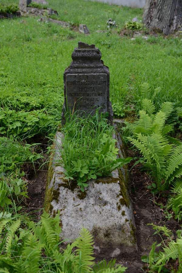 Tombstone of Eugeniusz Marian Micht, Na Rossie cemetery in Vilnius, as of 2013