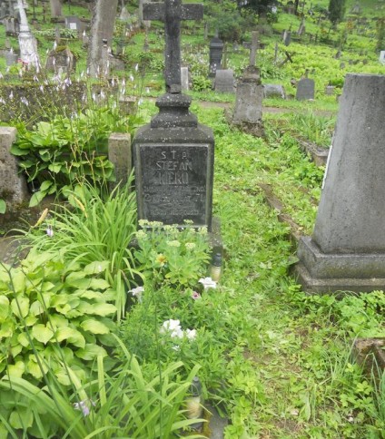 Nagrobek Stefana Kieko, cmentarz na Rossie w Wilnie, stan z 2013