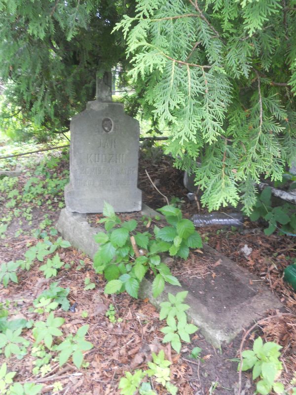 Tombstone of Jan Kudzin, Rossa cemetery in Vilnius, as of 2013