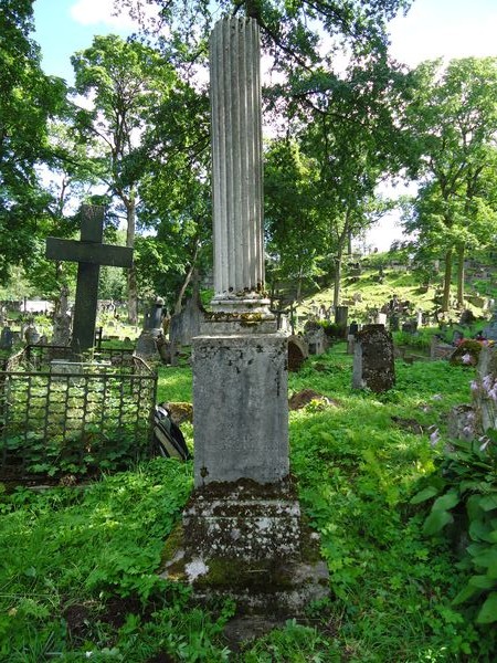 Tombstone of Felicie Faesa and Izydor Zakrzewski, Na Rossie cemetery in Vilnius, as of 2013