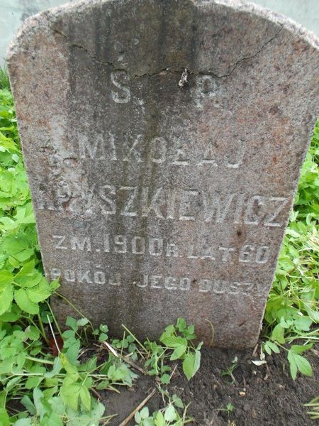 Tombstone of Mikolaj Hryszkiewicz, Ross cemetery in Vilnius, as of 2013.