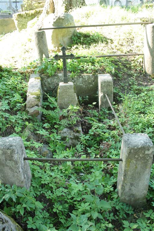 Tombstone of Stanislaw Bohuszewicz, Ross Cemetery in Vilnius, as of 2013