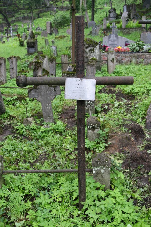 Tombstone of Genowefa Motus, Na Rossie cemetery in Vilnius, as of 2013