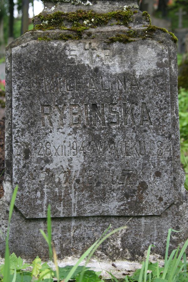 Fragment of Michalina Rybinska's tombstone, Na Rossie cemetery in Vilnius, as of 2013