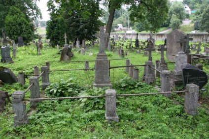 Nagrobek Władysława i Zofii Budkiewicz oraz Erazma i Teresy Pietków, cmentarz Na Rossie w Wilnie, stan z 2013