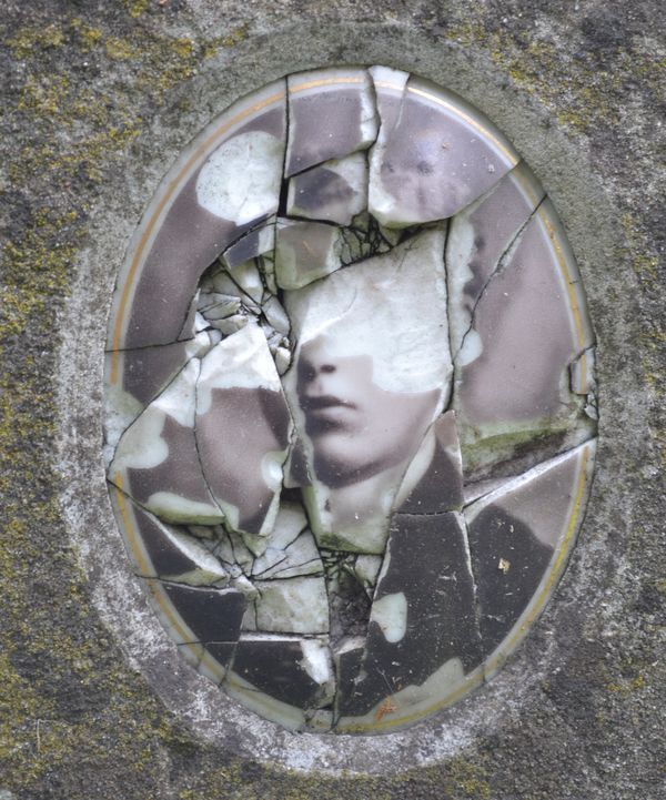 Detail of Józef Kowszel's tombstone, Ross Cemetery, Vilnius, 2013