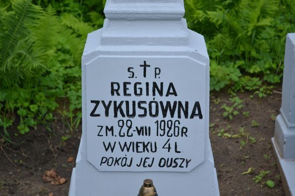 Fragment of the tombstone of Regina Zykus, Rossa cemetery in Vilnius, state of 2013