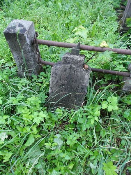 Tombstone of Józefa Ginkiewicz, Ross cemetery in Vilnius, as of 2013.