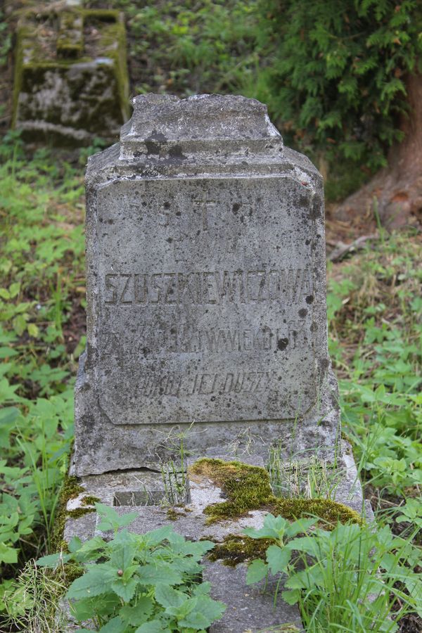 Inscription on the gravestone of Ewa Szuszkiewicz, Ross Cemetery in Vilnius, as of 2013